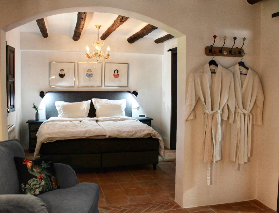Cortijo La Fe Guest House Montefrio Exterior photo